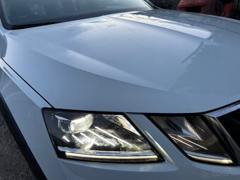 Škoda Octavia Combi SCOUT 2.0 TDI 110 kW DSG 4x4 - 16