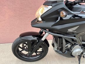 Honda NC700X rok 2012, 49000km, 35KW  1 rok záruka, - 16