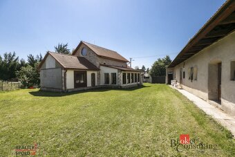 NA PREDAJ - Unikátny rodinný dom s osobitým štýlom, Lutila,  - 16