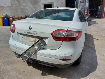 Renault Fluence 1,6i 82kw - 16