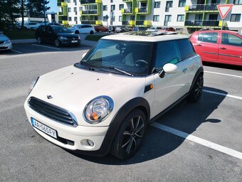 Mini cooper 1,4i 70Kw rv.2009 - 16