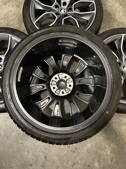 Letná sada Škoda Manaslu 5x112 R19 , 225/40/19 - Octavia IV - 16