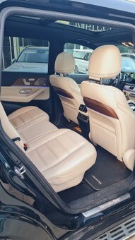 MERCEDES GLS 400d 4matic - 16