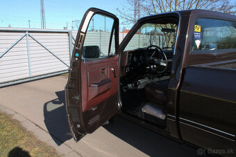 1984 GMC Sierra 2500 - vynikající původní stav - 16