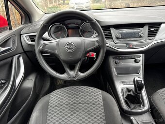 Opel Astra Sports Tourer 1.4i 2018 50000km PLNE POJAZDNÉ - 16