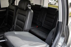 Volkswagen Touran 1.4 TSI EcoFuel Cross DSG7 - 16