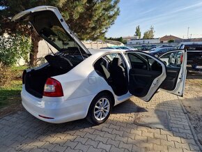 Škoda Octavia II 1.2 TSi 105k M6 Ambiente (benzín) - 16