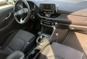 Hyundai i30 Cw 1.6 CRDI 115 Classic 1.majiteľ - 16