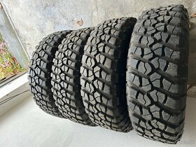 Jeep Wrangler r17 BF Goodrich 254/75 r17 - 16