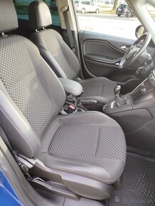 Predám Opel Zafira , 2.0 TDI, 2018, 7 miest - 16