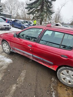 Renault Megane 1.6 benzínové r.v.2000 - 16