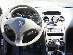 Peugeot 308 1,6HDi 66kW M5 r.2009 - 16