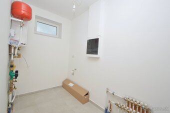 Predaj 4i rodinného domu, pozemok 544 m2, Hegyeshalom - 16