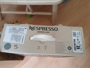 NESPRESSO KRUPS Essenza Mini Intense Grey XN110B - 16