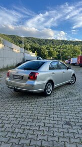 Predam Toyota Avensis 2.0 - 16