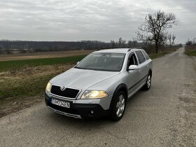 ❇️ŠKODA OCTAVIA SCOUT 2.0 TDI 4x4 103KW TOP STAV❇️ - 16