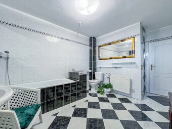 Prenájom 2 izbového bytu 90m2, Lamač, Bratislava - 16