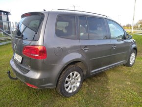 VW Touran 1,6 TDi ,Navi,ťažné,7 sedadiel,možný leasing, úver - 16