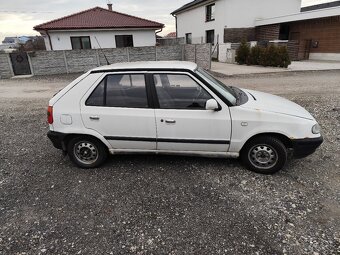 Škoda Felicia 1,3 .  50kw - 16