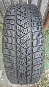 Špičkové zimné pneu Pirelli - 235/65 r17 104H - 16