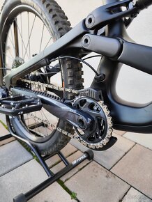 YT Capra MX Core 3 Carbon L - 16