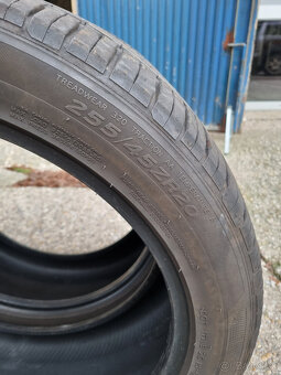 Letné pneu dvojrozmer 285/40 R20 a 255/45 R20 Hankook - 16