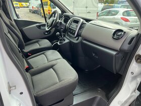 RENAULT TRAFIC - 16