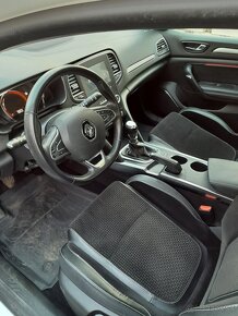 Renault Mégane 1.6/16V model 2018 - 16