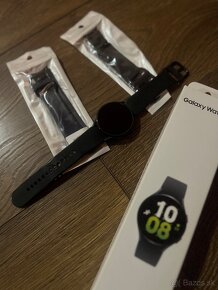 Samsung galaxy Watch 5.   44mm - 16