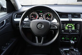 Škoda Superb Combi 2.0 TDI DSG 4x4 Business - 16