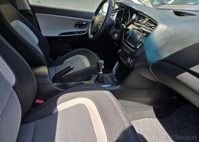 Kia Cee´d 1.6-KAMERA-NAVI-KLIMA-ZÁRUKA - 16