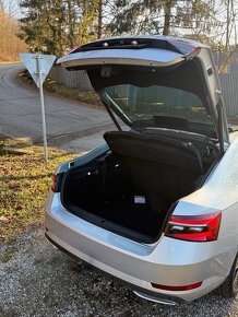 Škoda Superb 3 Facelift 2.0 TDI 140kw 4x4 L&K,Virtual,Pano - 16