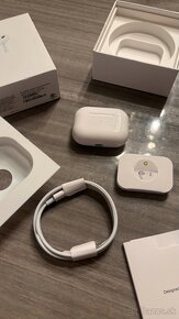 Airpods pro 2  -  USB - C - 16