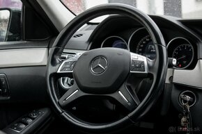 Mercedes-Benz E trieda Sedan 350 BlueEFFICIENCY 4matic - 16