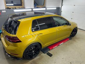 GOLF R 2017 - 16