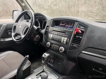 Mitsubishi Pajero 3.2 DiD 147KW AT/5 4x4 Uzávierka - 16