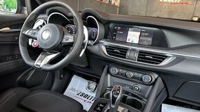 Alfa Romeo Stelvio 2.9 V6 Twin Turbo QV AWD A/T - 16