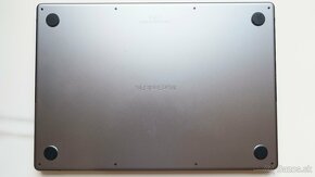 MacBook Pro 2021 16" uhlopriečka M1 Pro 16Gb RAM 1TB - 16