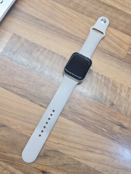 Apple Iphone 11 128gb + Apple Watch SE (2nd Gen) 44mm - 16