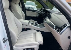 BMW X5 X-DRIVE,M-PAKET,INDIVIDUAL,MAS nafta automat 195 kw - 16