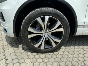 Volkswagen Touareg II 3.0 TDI 4-MOTION R-Line 180 kw - 16