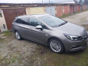 Opel Astra 1.6 81kw najvyššia výbava - 16