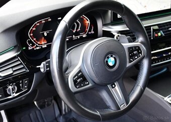 BMW Řada 5 520d xD M-SPORT 2XKOLA TAŽNÉ 140 kw - 16