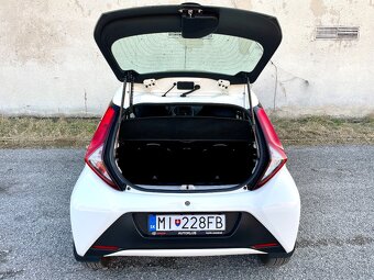 Toyota Aygo 1.0 VVT-i x | 2020 | 34 300 km | Benzin | 54 kW - 16