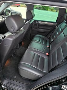 Volkswagen Touareg 3.0 TDI V6 Ťažné Xenóny - 16