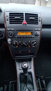 Mercedes A 150 Elegance 1,5 benzín 70 Kw 2008 75000 km - 16