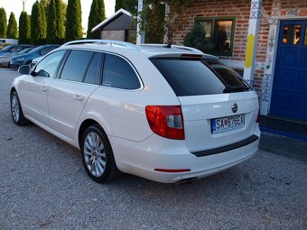 Škoda Superb Combi 2.0 TDI CR Elegance DSG - 16