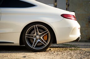 Mercedes C63S AMG Coupe, Kemanicke brzdy DPH 55 000km - 16