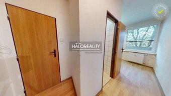 HALO reality - Predaj, komerčný objekt Revúca, 32 Bytov  - E - 16