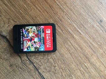 Predam alebo vymenim Nintendo Switch v1 - 16